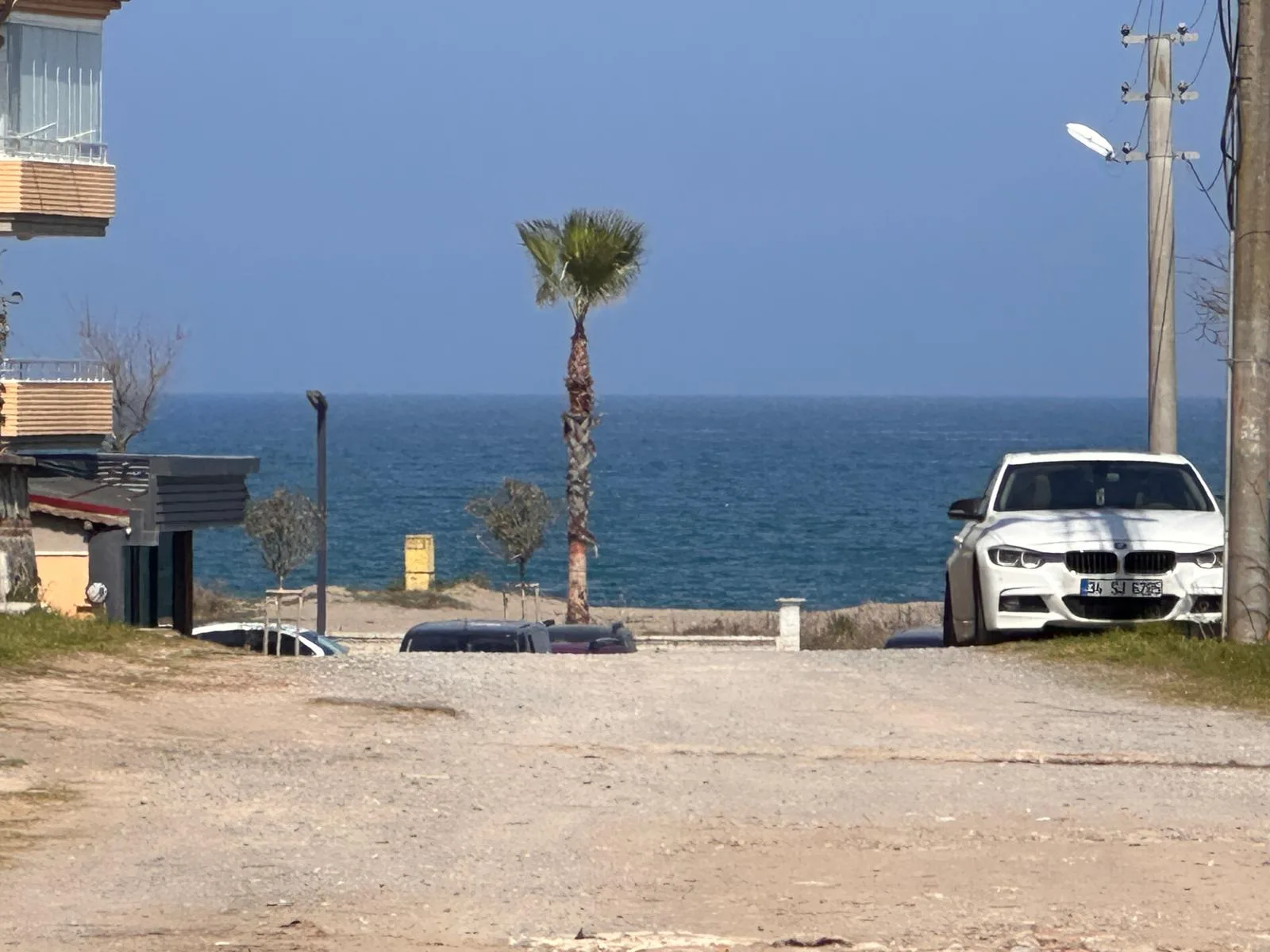 KARASU AKKUM MEVKİİ DENİZ GÖREN 2+1 DAİRE