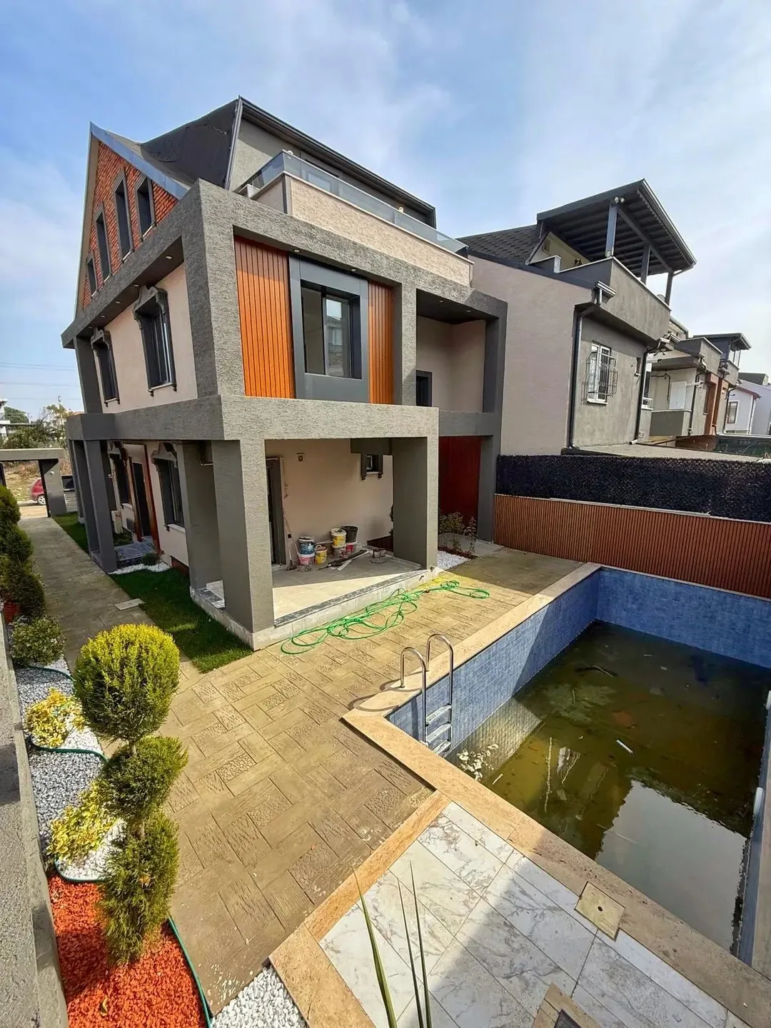 TAM BAĞIMSIZ MÜSTAKİL, DENİZ MANZARALI-2.PARSEL, HAVUZLU 5+1 TRİPLEKS VİLLA! KOCAALİ ALANDERE MH