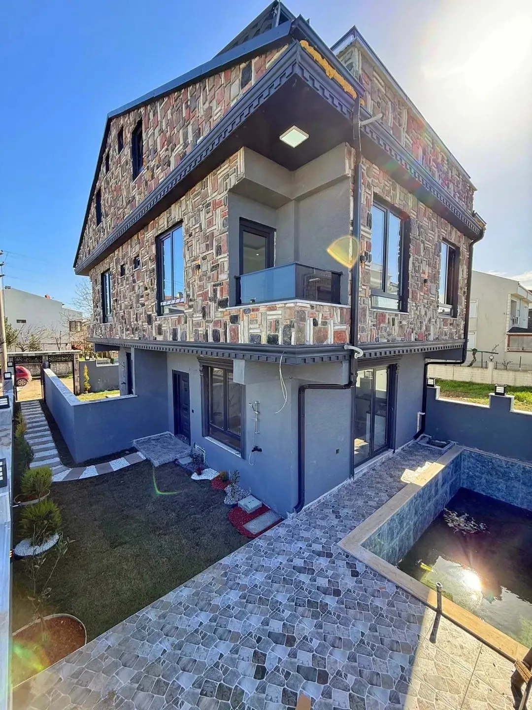 TERAS DENİZ MANZARALI, HAVUZLU, ARKA CEPHE, PLAJA 105M, LÜKS DİZAYN, TAŞ KONSEPT 4+1 TRİPLEKS VİLLA! KOCAALİ ALANDERE MH