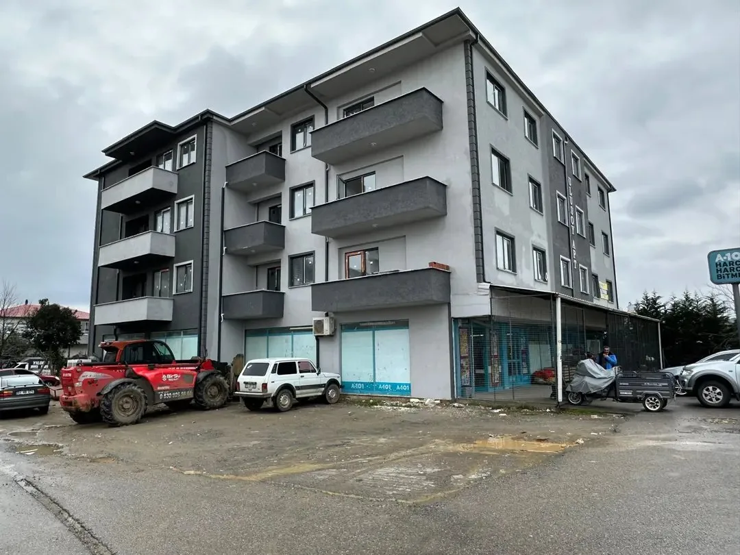 İLÇE TERMİNALİ KARŞISI, HASTANE-PLAJ YÜRÜME MESAFESİ, AYRI MUTFAK 3+1 DAİRE! YAYLA MH